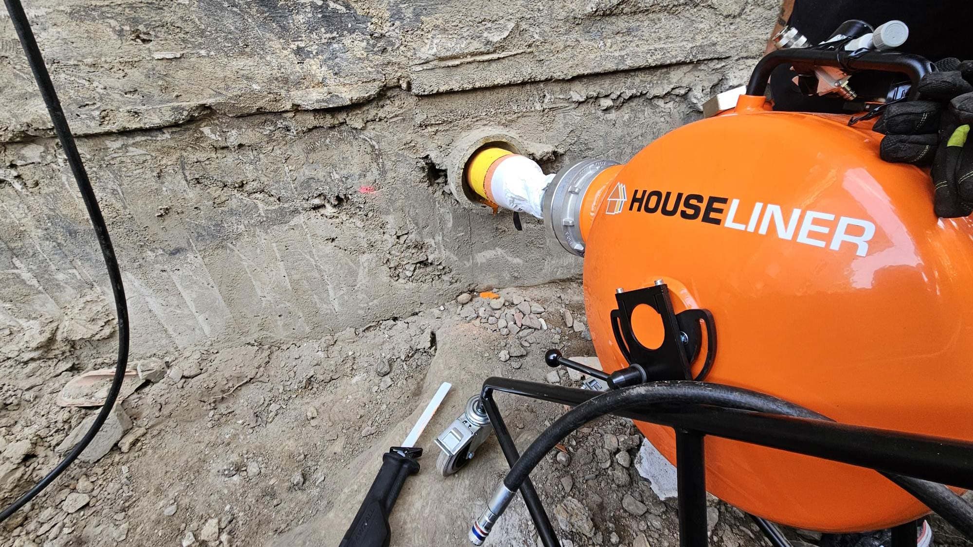 Relining av avloppsrör